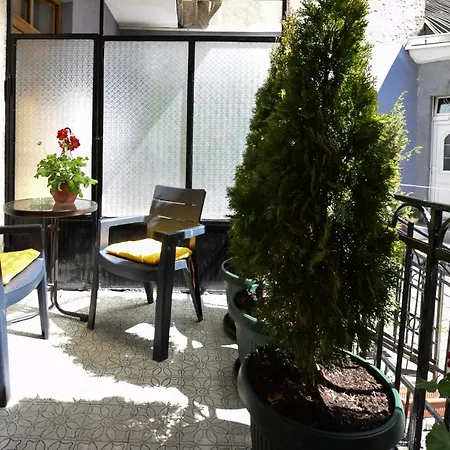 Crown Apartment - Your Most Comfortable Stay Belgrade Exterior photo