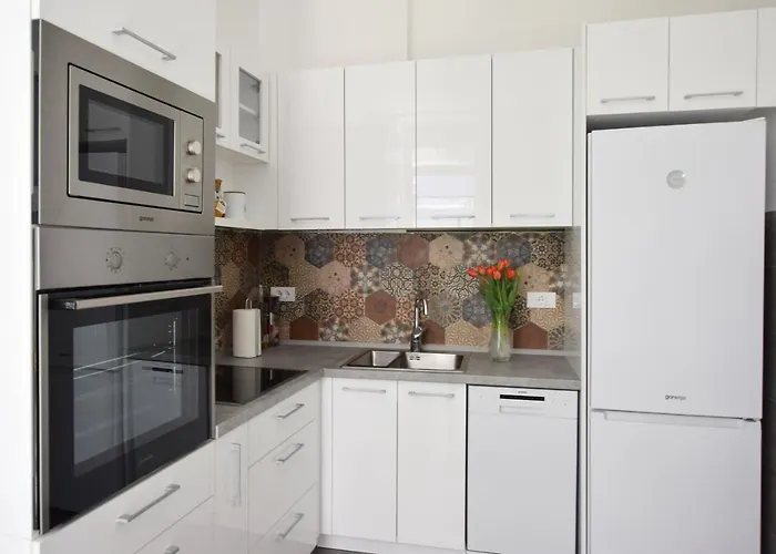 Crown Apartment - Your Most Comfortable Stay